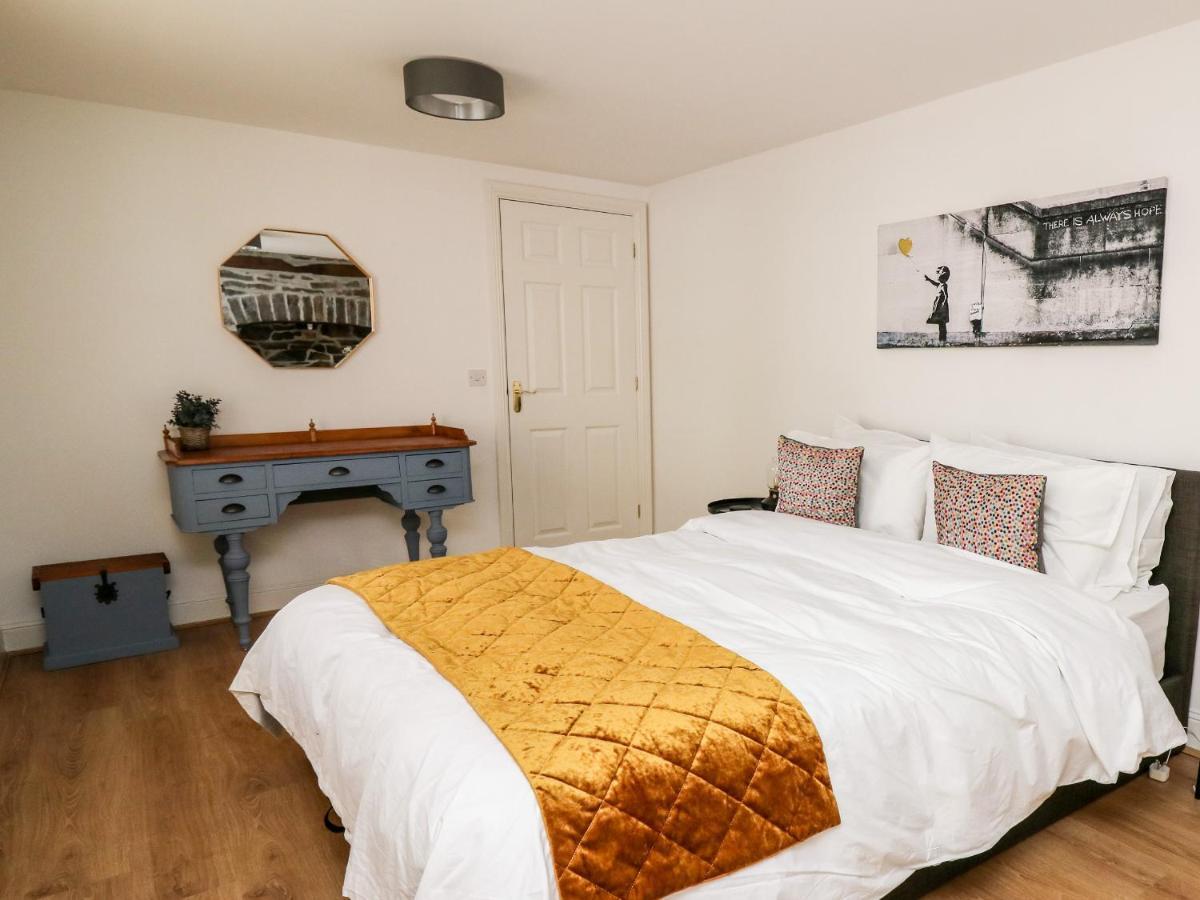 Bridgend Cottages 랜드린도드웰스 외부 사진