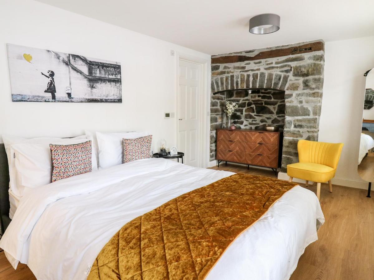 Bridgend Cottages 랜드린도드웰스 외부 사진